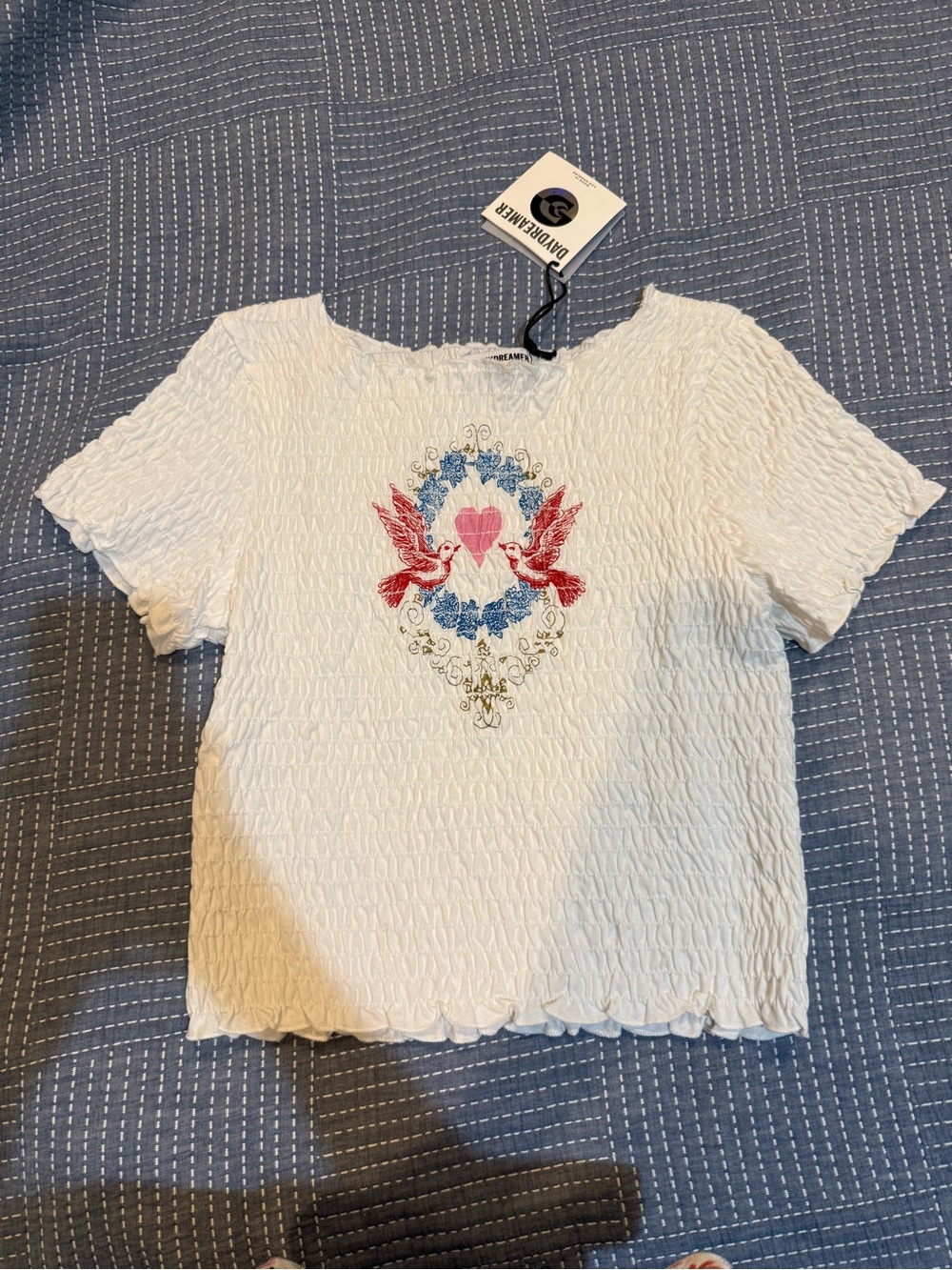 Daydreamer Lovebirds shirt size Large